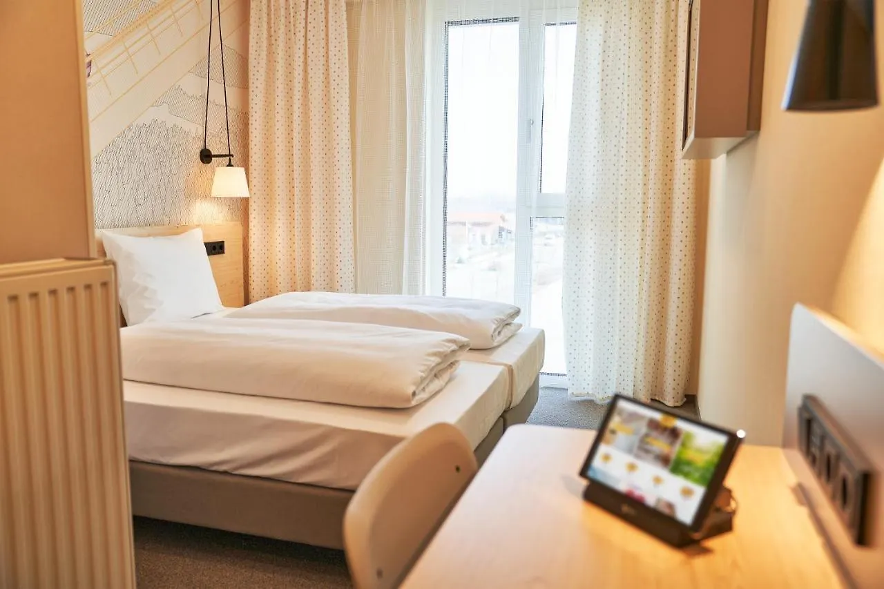 **  Mcdreams Hotel Ingolstadt Germany