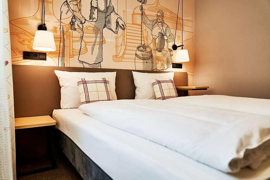 **  Mcdreams Hotel Ingolstadt Germany